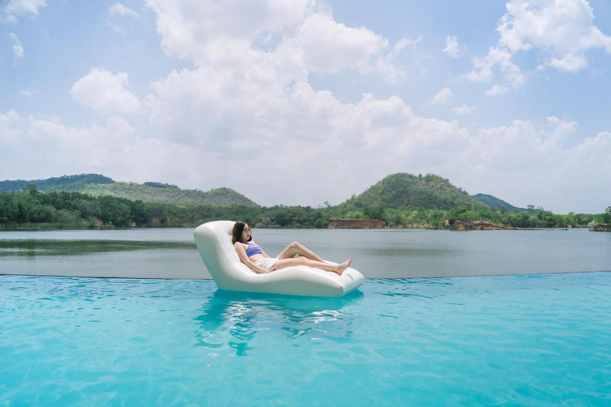 Hotel Inlaya Ratchaburi Esterno foto