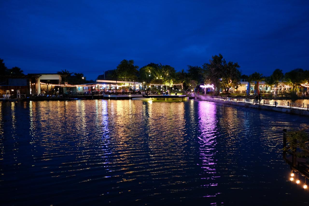 Hotel Inlaya Ratchaburi Esterno foto